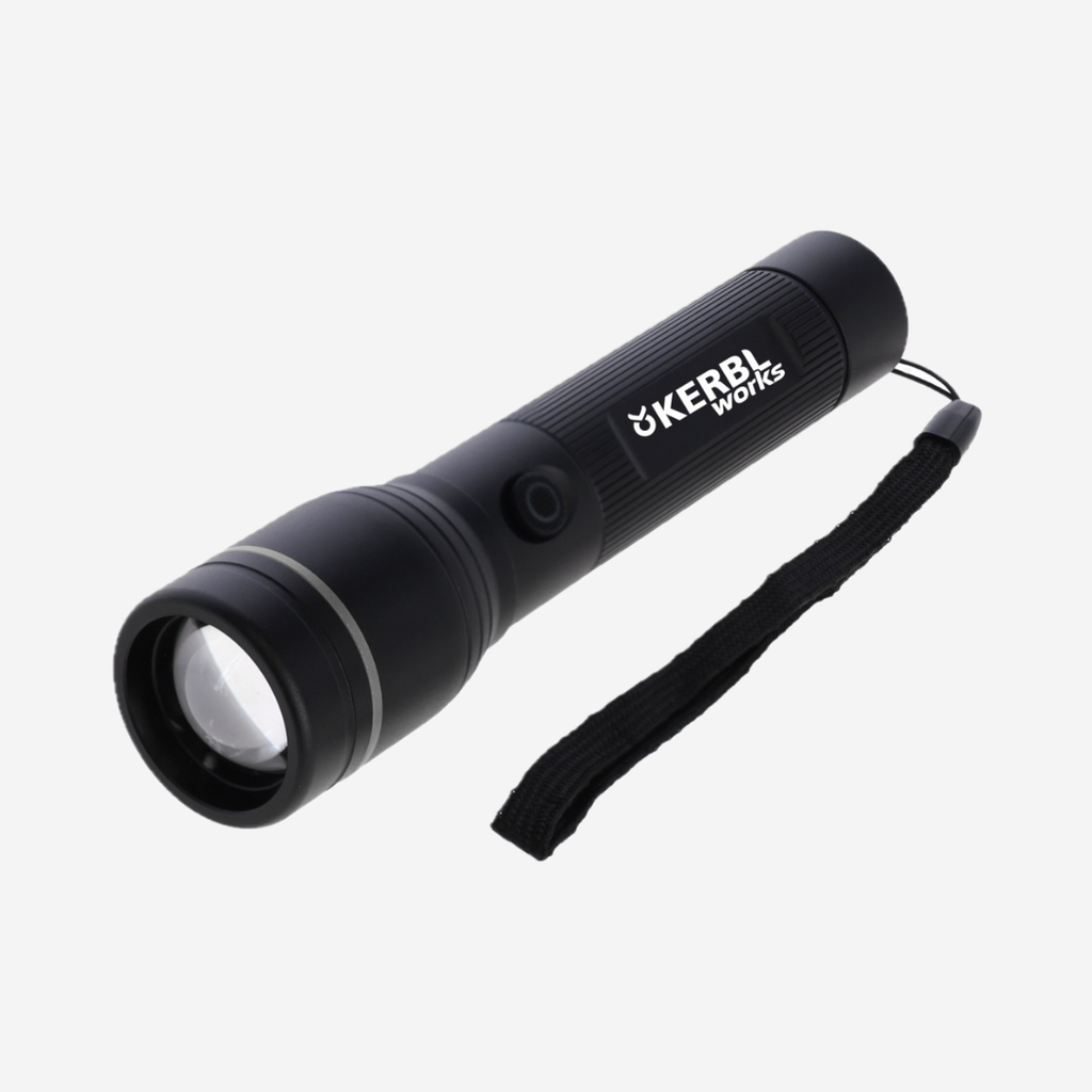 LED Taschenlampe ProFire 1 800 wiederaufladbar, 1800 Lumen