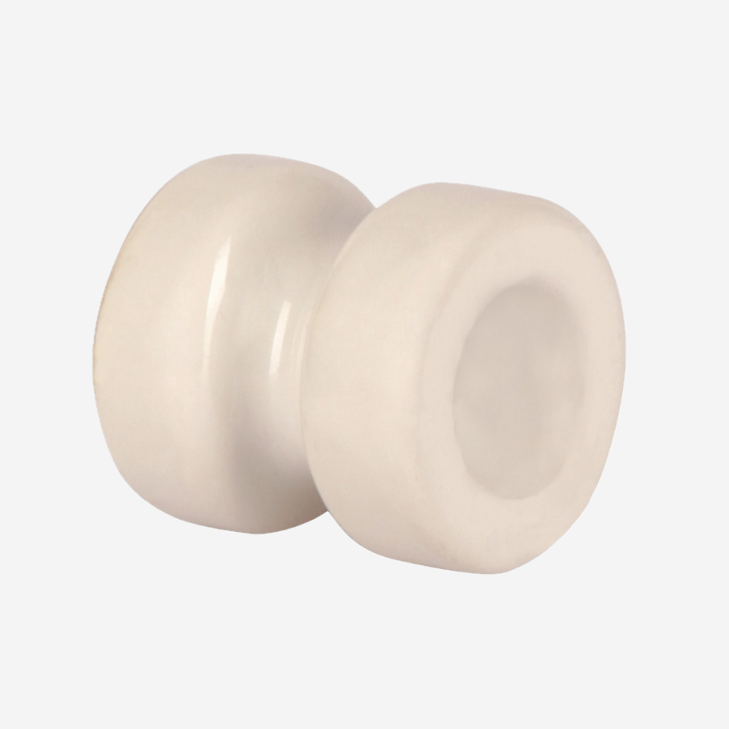 Porzellan-Eckisolator