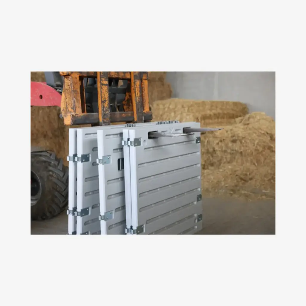 Rückwand Modulare Kälberbox
