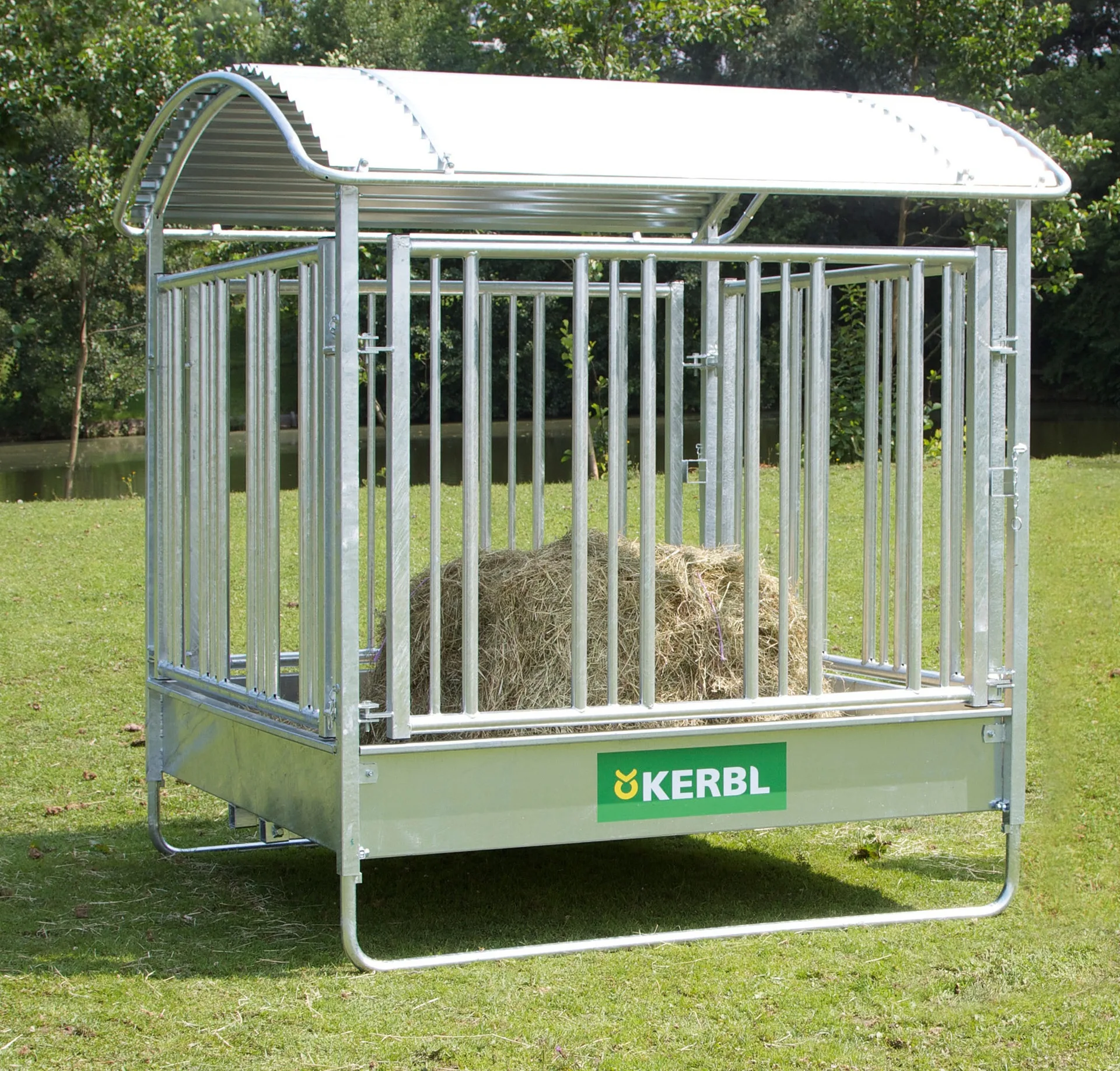 Pferde-Viereckraufe mit Sicherheitsfreßgitter
