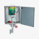 P2500 mit Sicherheitsbox, Erdstab, Super-Vlies-Akku 50 Ah und Solarmodul